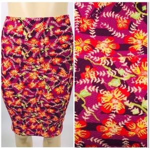 🚩Lularoe Cassie Skirt sz xs Pencil Floral Bodycon